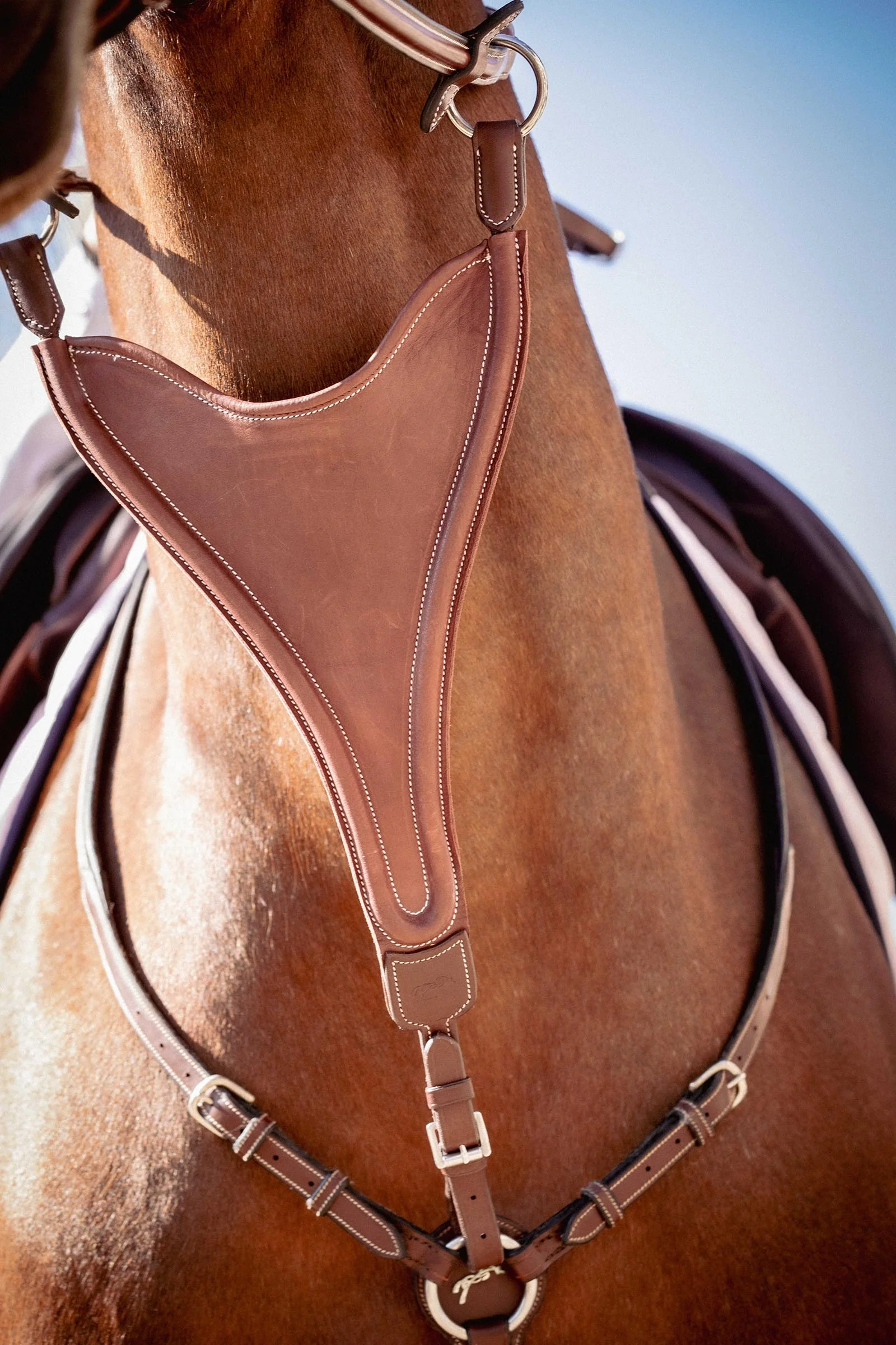 Bip Flap Martingale Fork, Elastic Hazelnut One Size