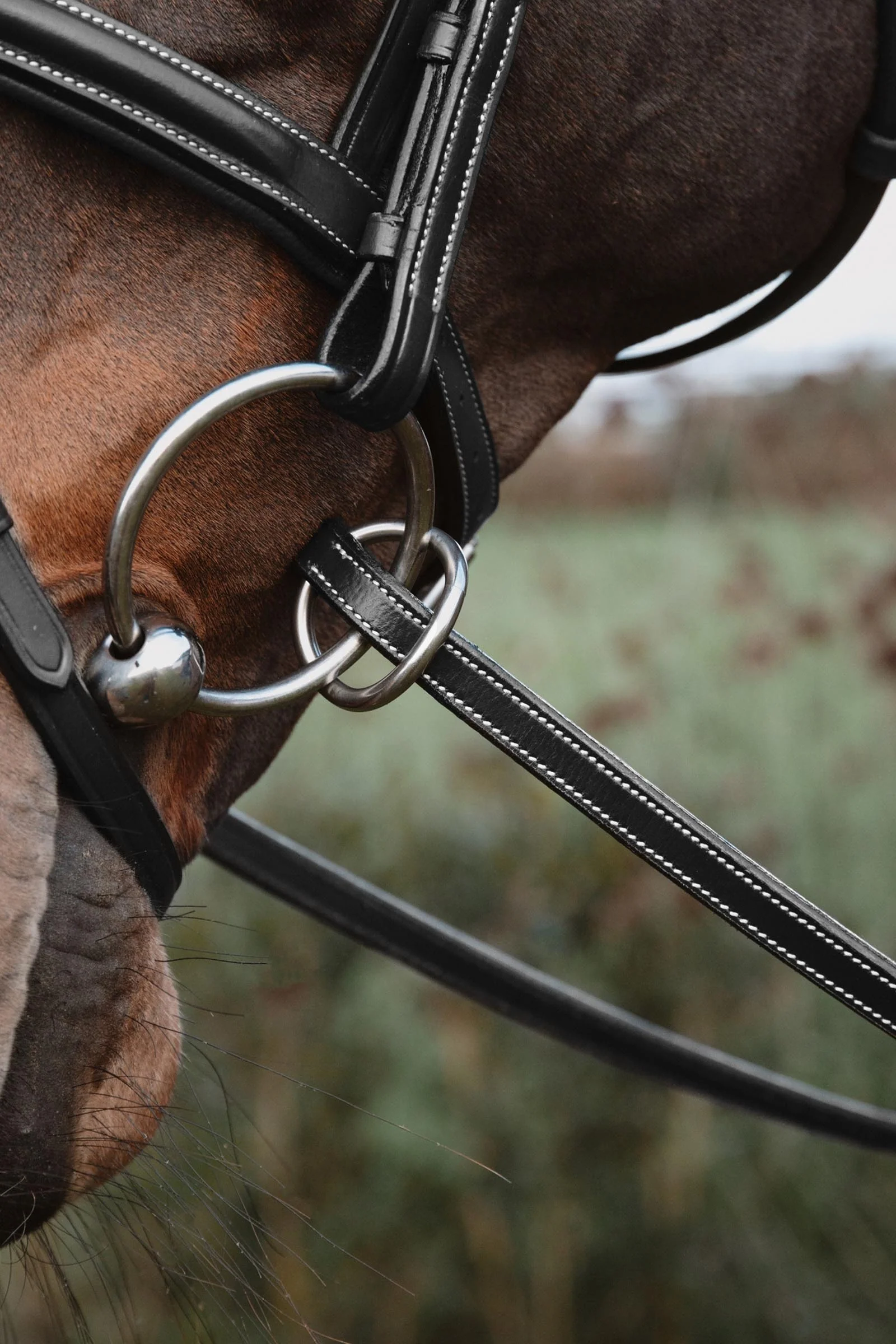 Working 1/2" Rubber Reins With 7 Leather Stops Black F